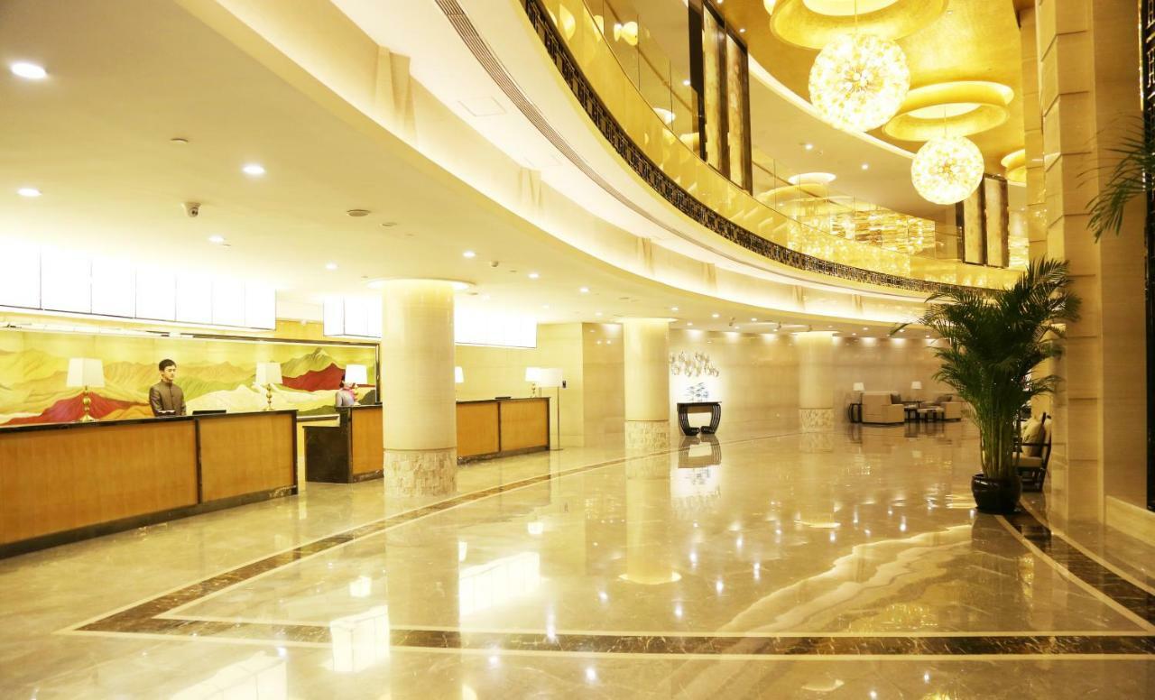 Beijing Yun-Zen Jinling Lotus Hotel Exterior photo